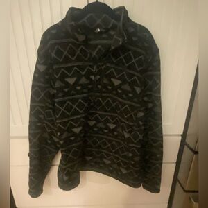 The North Face Women’s Quarter Zip Fleece Large Gray Geo Pattern